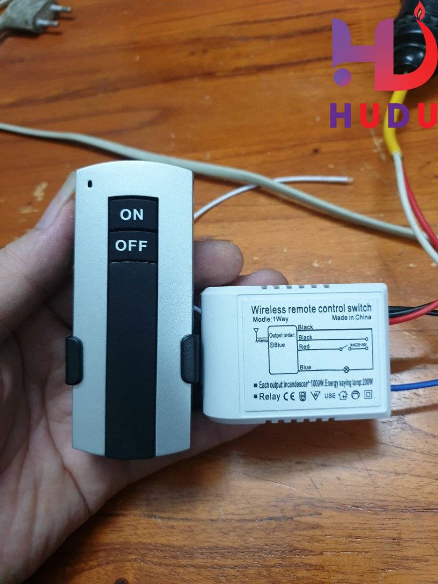 Sản phẩm bộ công tắc điều khiển từ xa 1 cổng