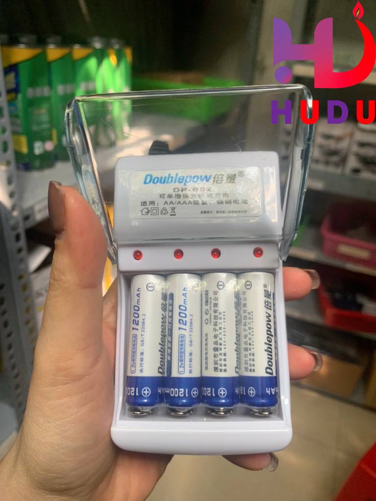 Sản phẩm combo bộ sạc pin AA AAA Doublepow 1200mah chính hãng