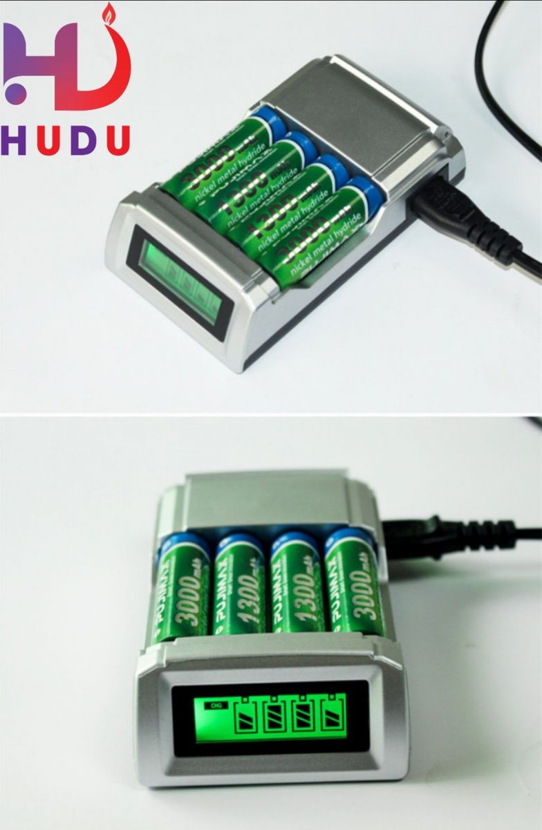 Mô tả sạc 4 pin mic AA - AAA có hiển thị và nắp đậy - tự ngắt (Chèn Ảnh) Sản phẩm sạc 4 pin mic AA - AAA có hiển thị và nắp đậy - tự ngắt -	Bộ sạc pin mic AA - AAA tự động ngắt khi pin đầy. -	Màn hình LCD hiển thị tình trạng pin sạc. -	Hỗ trợ sạc cùng lúc 4 viên pin. -	Có nắp đậy. => Xem thêm: Các loại sạc pin khác tại đây.  Địa chỉ bán sạc 4 pin mic AA - AAA có hiển thị và nắp đậy - tự ngắt chất lượng, giá tốt  (Chèn Ảnh) Linh kiện Hudu cung cấp sạc 4 pin mic AA - AAA có hiển thị và nắp đậy - tự ngắt đảm bảo chất lượng tốt - Linh kiện điện tử Hudu cung cấp sạc 4 pin mic AA - AAA có hiển thị và nắp đậy - tự ngắt có chất lượng tốt, khách hàng hoàn toàn yên tâm khi sử dụng. - Sản phẩm có độ bền cao, thời gian sử dụng lâu dài. - Mức giá cả sản phẩm hợp lý, cạnh tranh. - Chính sách đổi mới sản phẩm nếu phát sinh lỗi do nhà sản xuất, sản phẩm hư hỏng trong quá trình vận chuyển. - Giao hàng nhanh chóng theo địa chỉ yêu cầu, kiểm tra hàng trước khi thanh toán.