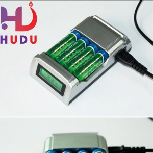 Sạc 4 pin mic AA - AAA có hiển thị và nắp đậy - tự ngắt