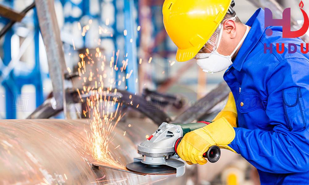 Thợ cơ khí cũng nên sử dụng túi đựng đồ nghề size lớn